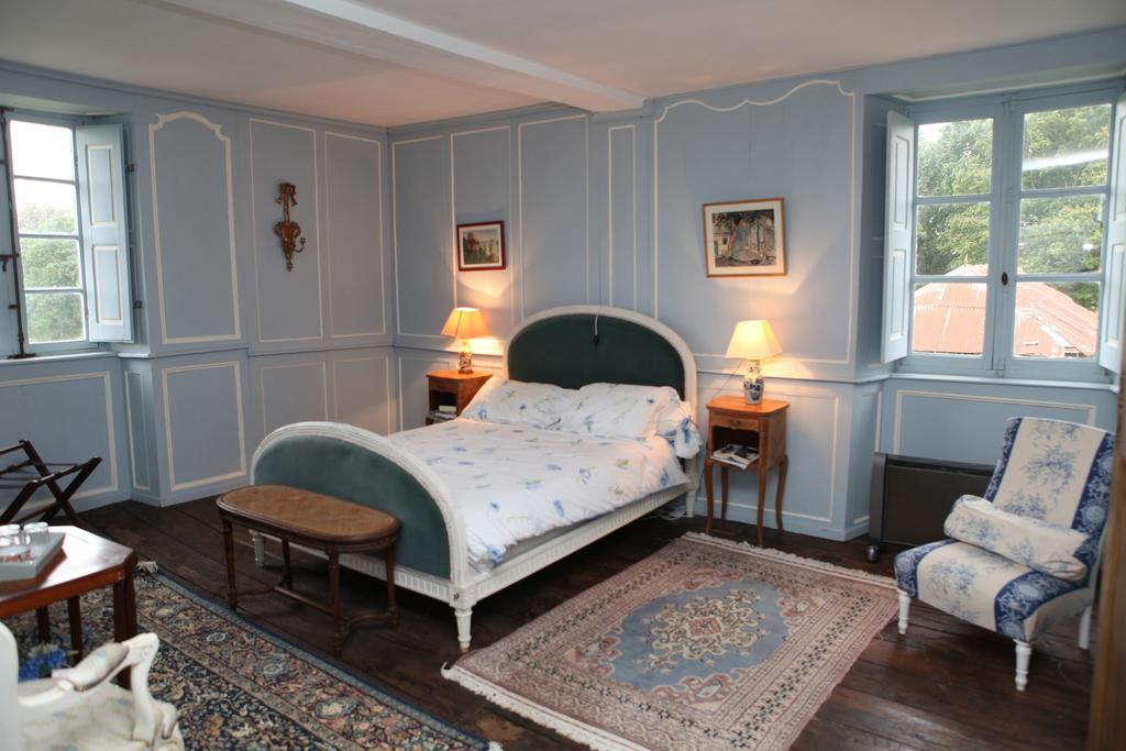 ドル・デ・ブルターニュ Manoir De Belle-Noe Bed & Breakfast 部屋 写真