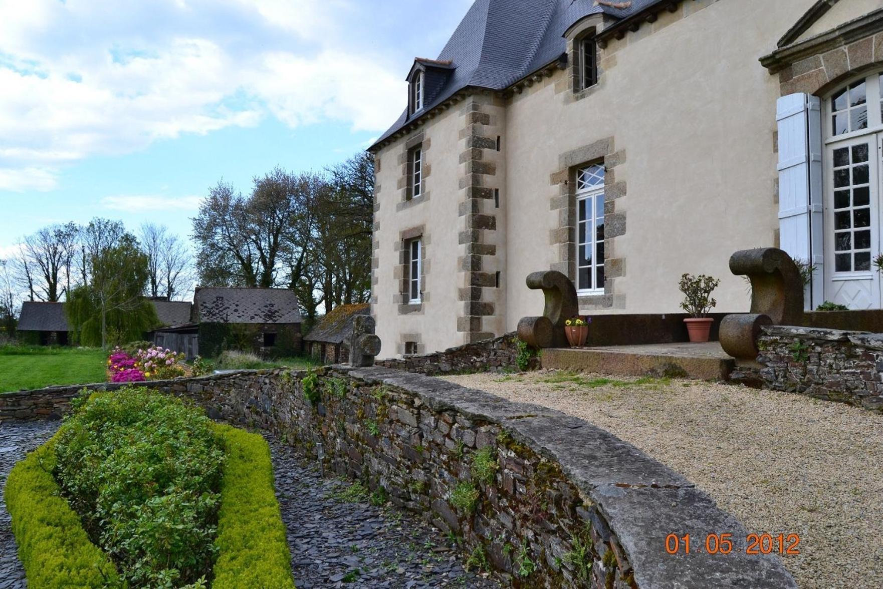 ドル・デ・ブルターニュ Manoir De Belle-Noe Bed & Breakfast エクステリア 写真